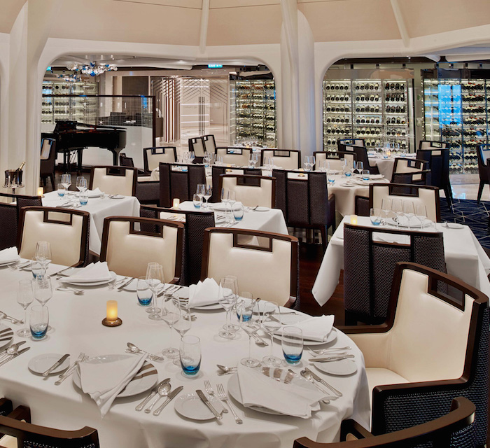 Круизный лайнер Seabourn Ovation