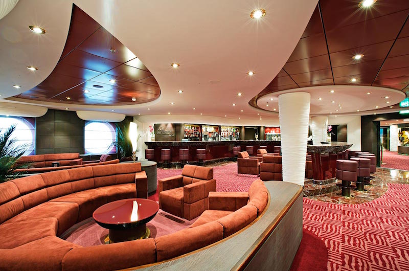 Круизный лайнер MSC Splendida