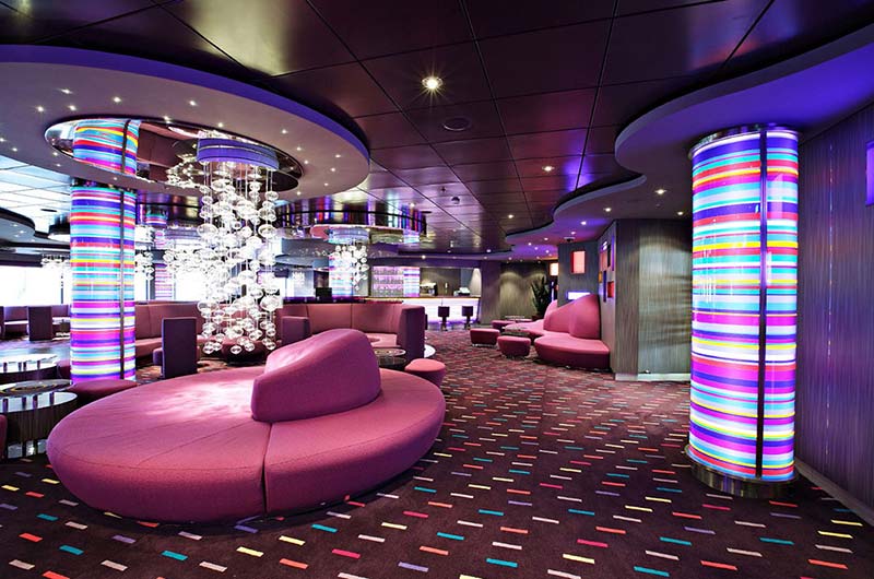 Круизный лайнер MSC Splendida