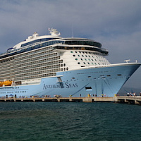 Круизный лайнер Anthem of the Seas