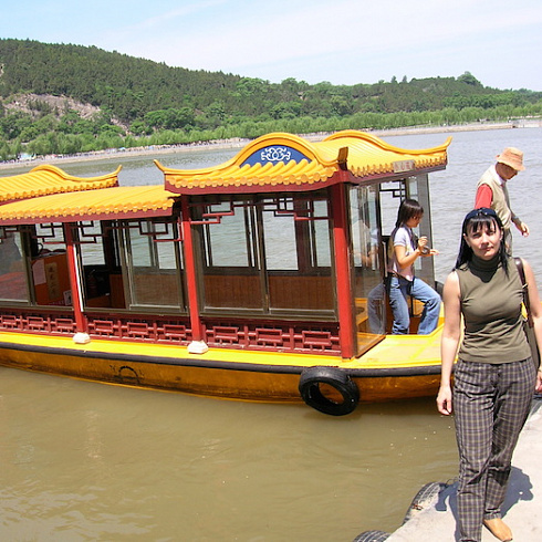 Пещеры Лунмэнь (Longmen Grottoes). Китай
