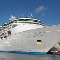 Круизный лайнер Enchantment of the Seas