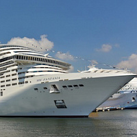 Круизный лайнер MSC Fantasia