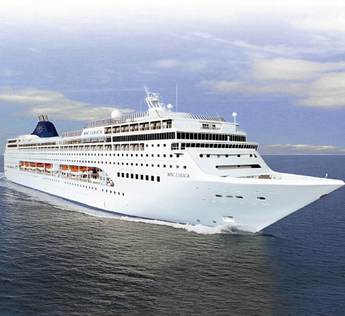 Круизный лайнер MSC Lirica